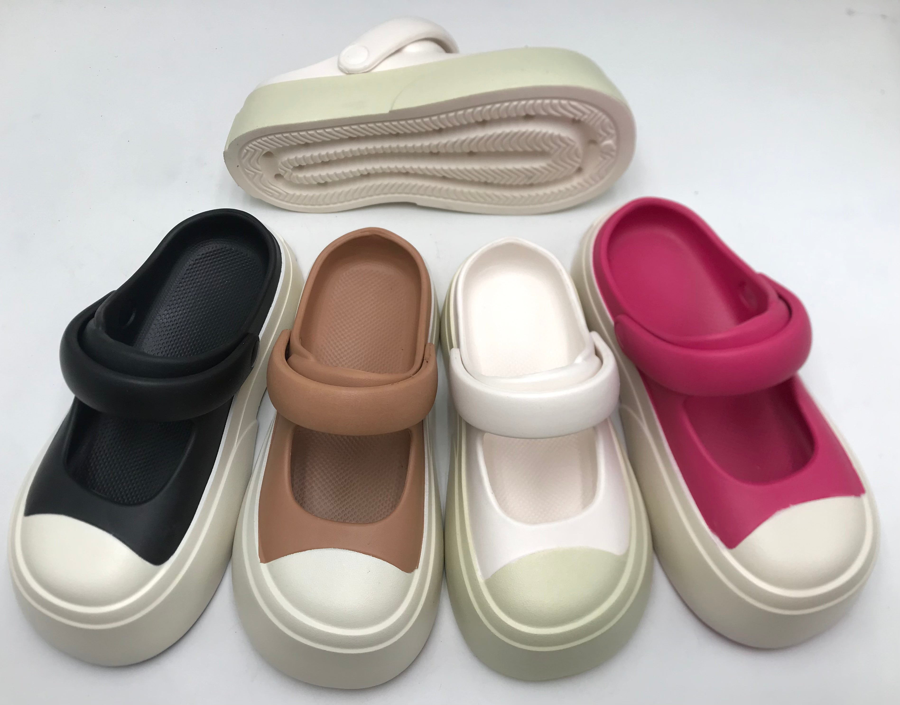 Finished slippers موديلات الحديثة الشبشب من دون الأسعار