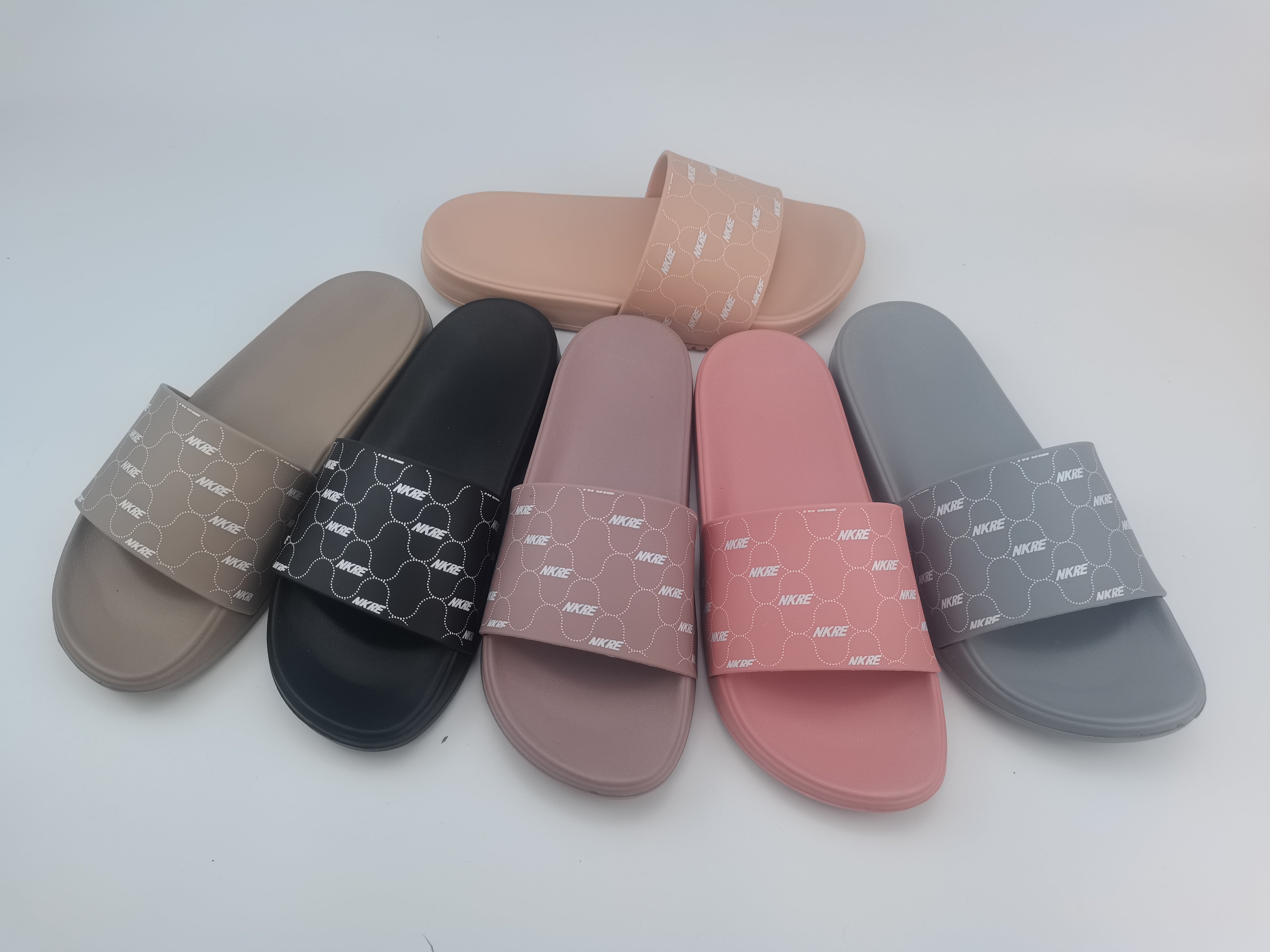 New slippersشبشب جديد