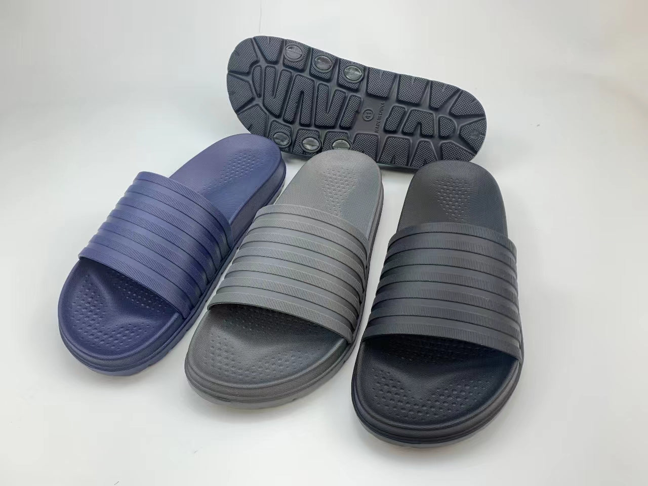 成品拖鞋 finished slippers