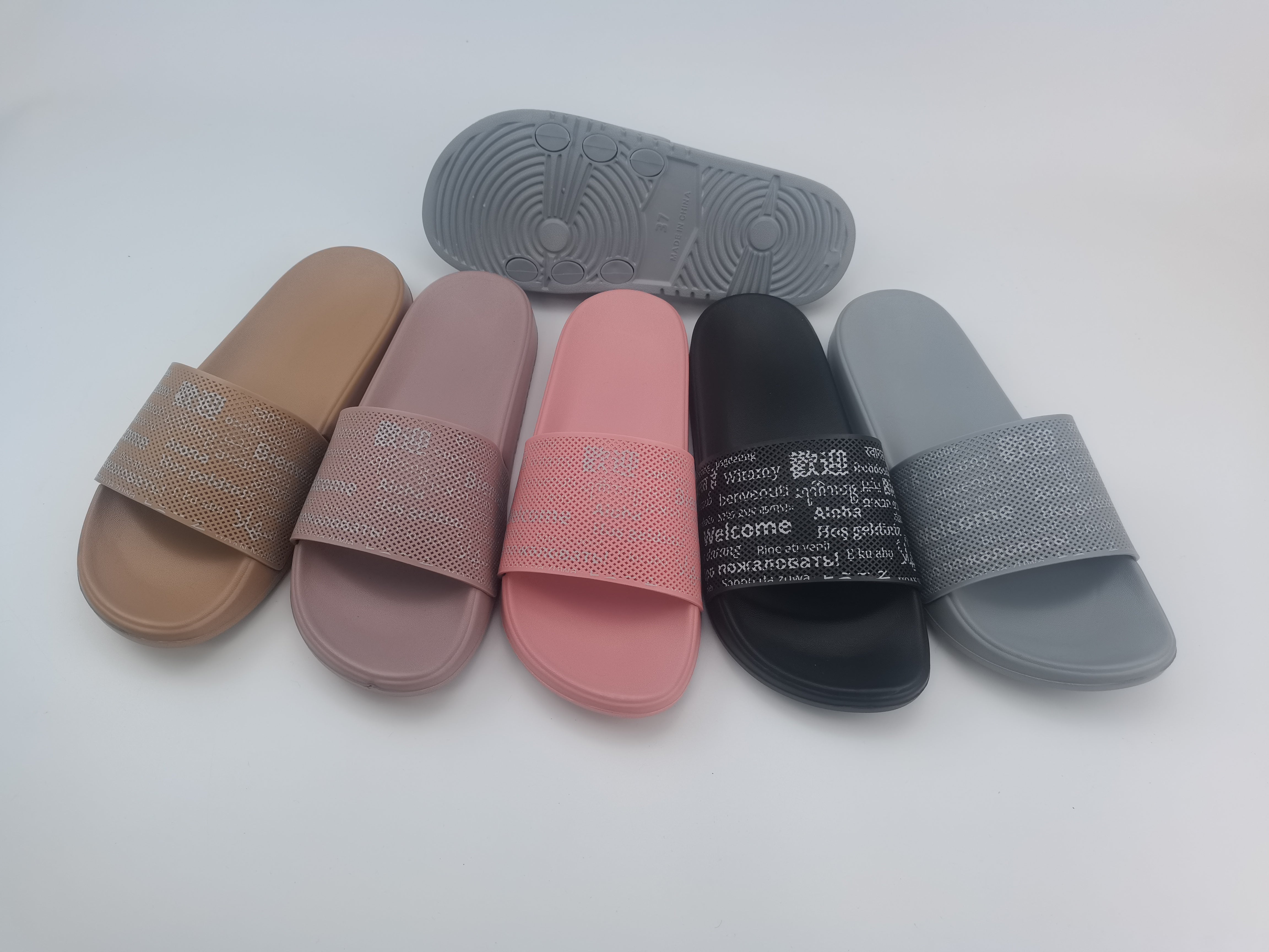 New slippersشبشب جديد