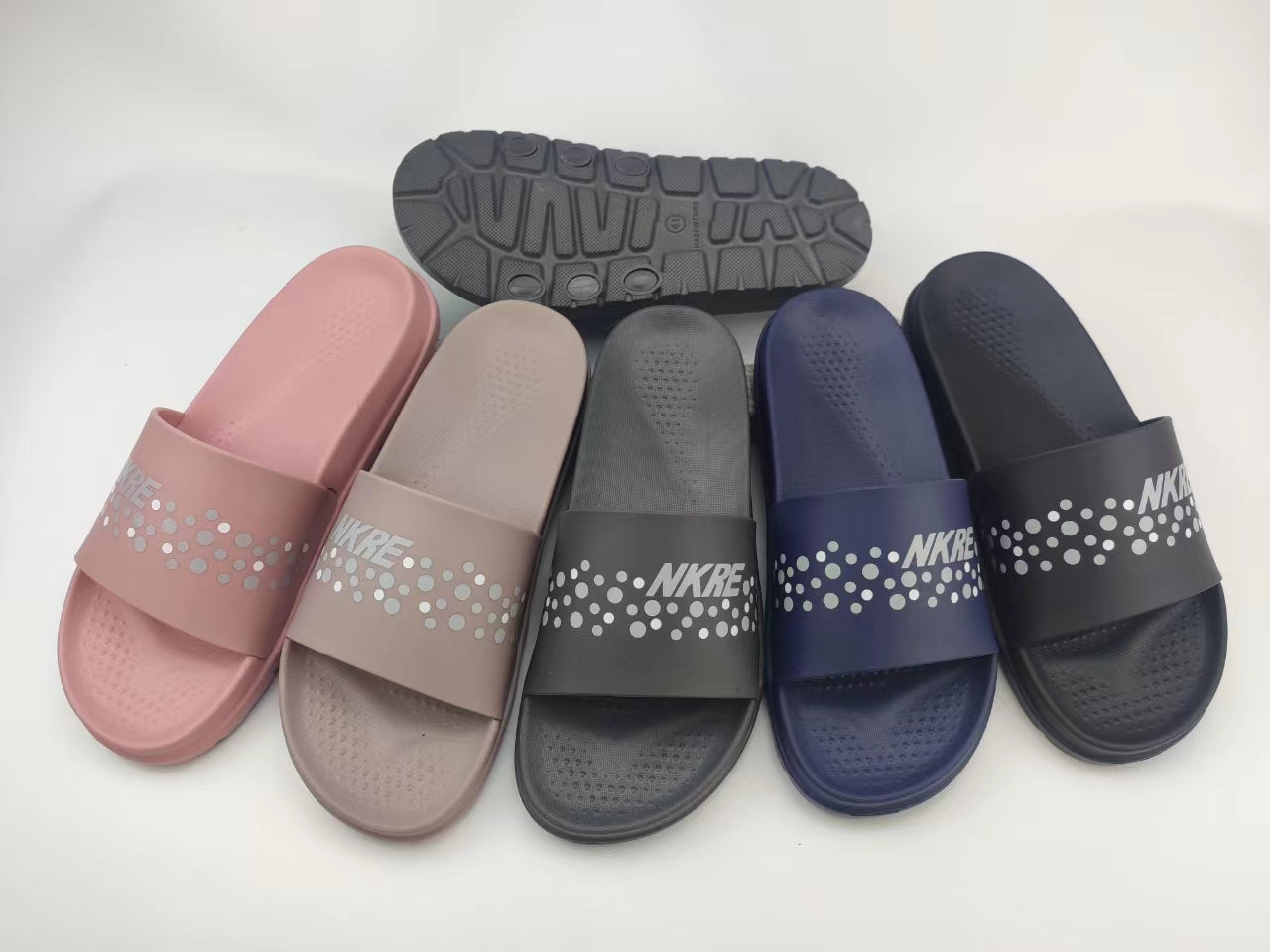 New slippersشبشب جديد