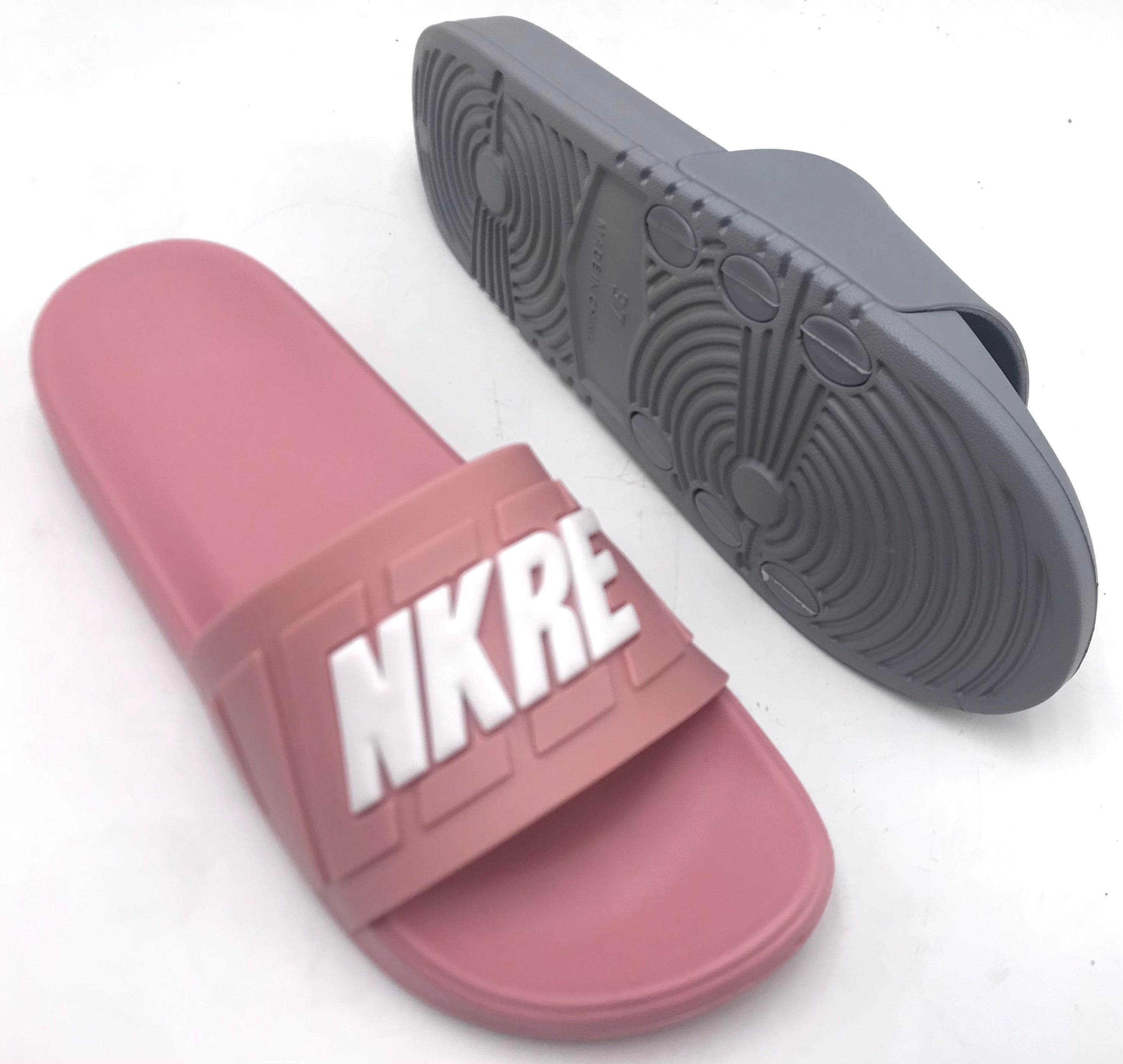 New slippersشبشب جديد
