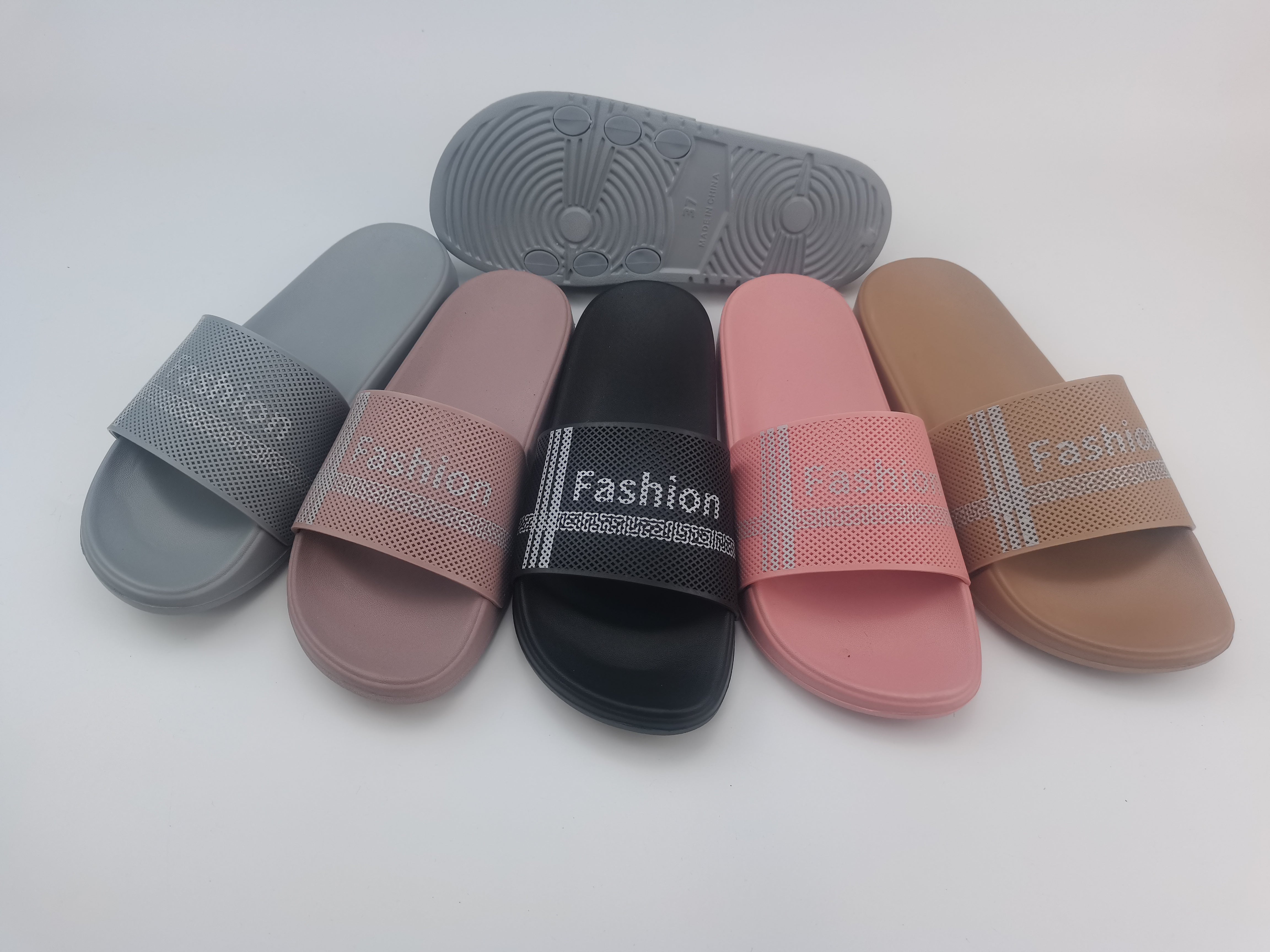New slippersشبشب جديد