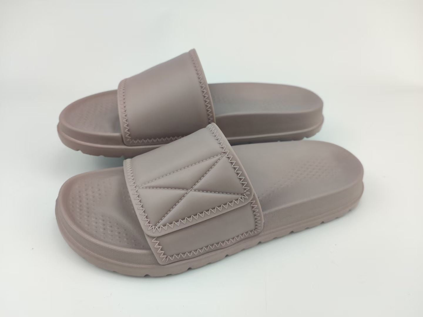 New slippersشبشب جديد