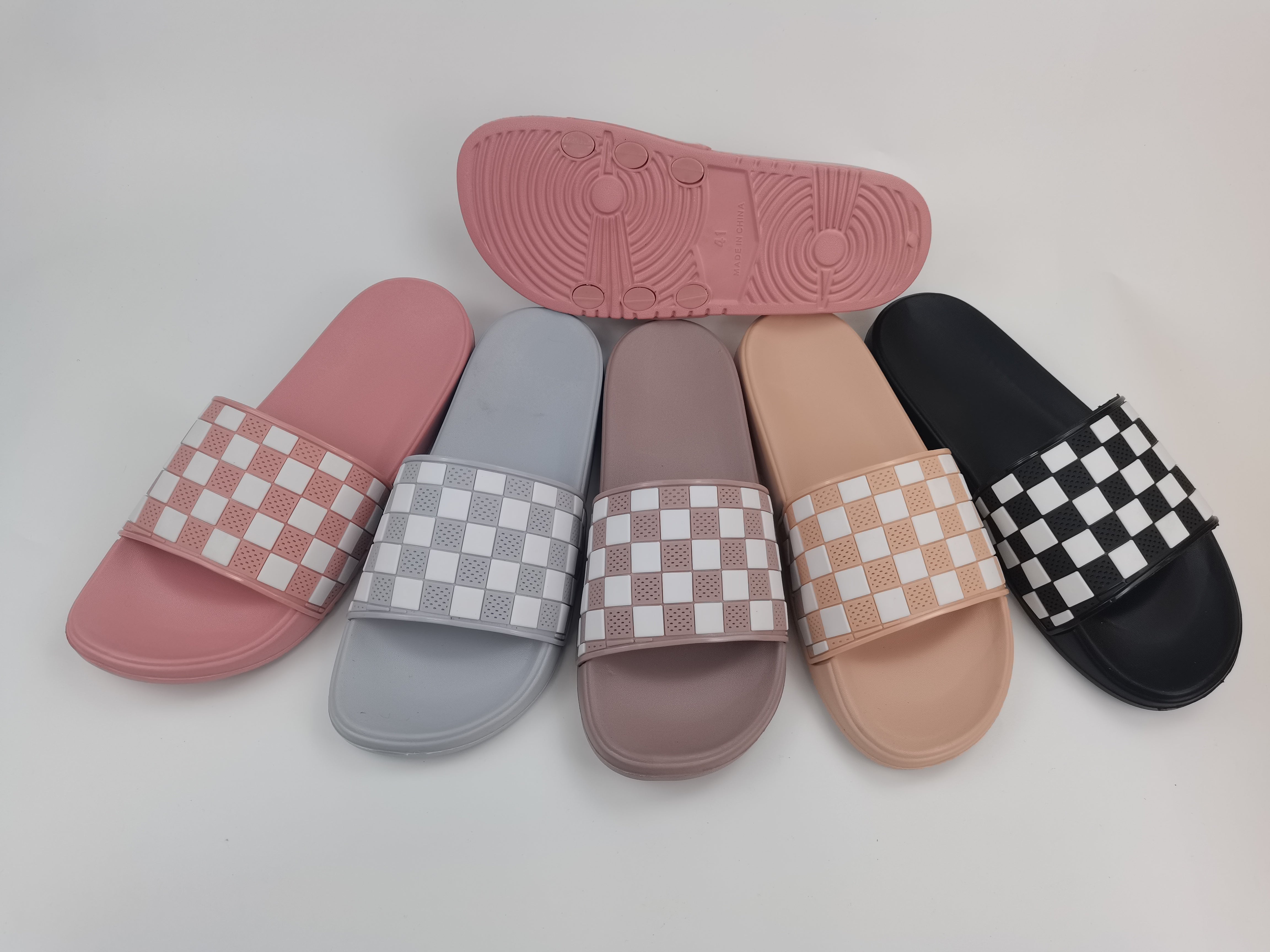 New slippersشبشب جديد