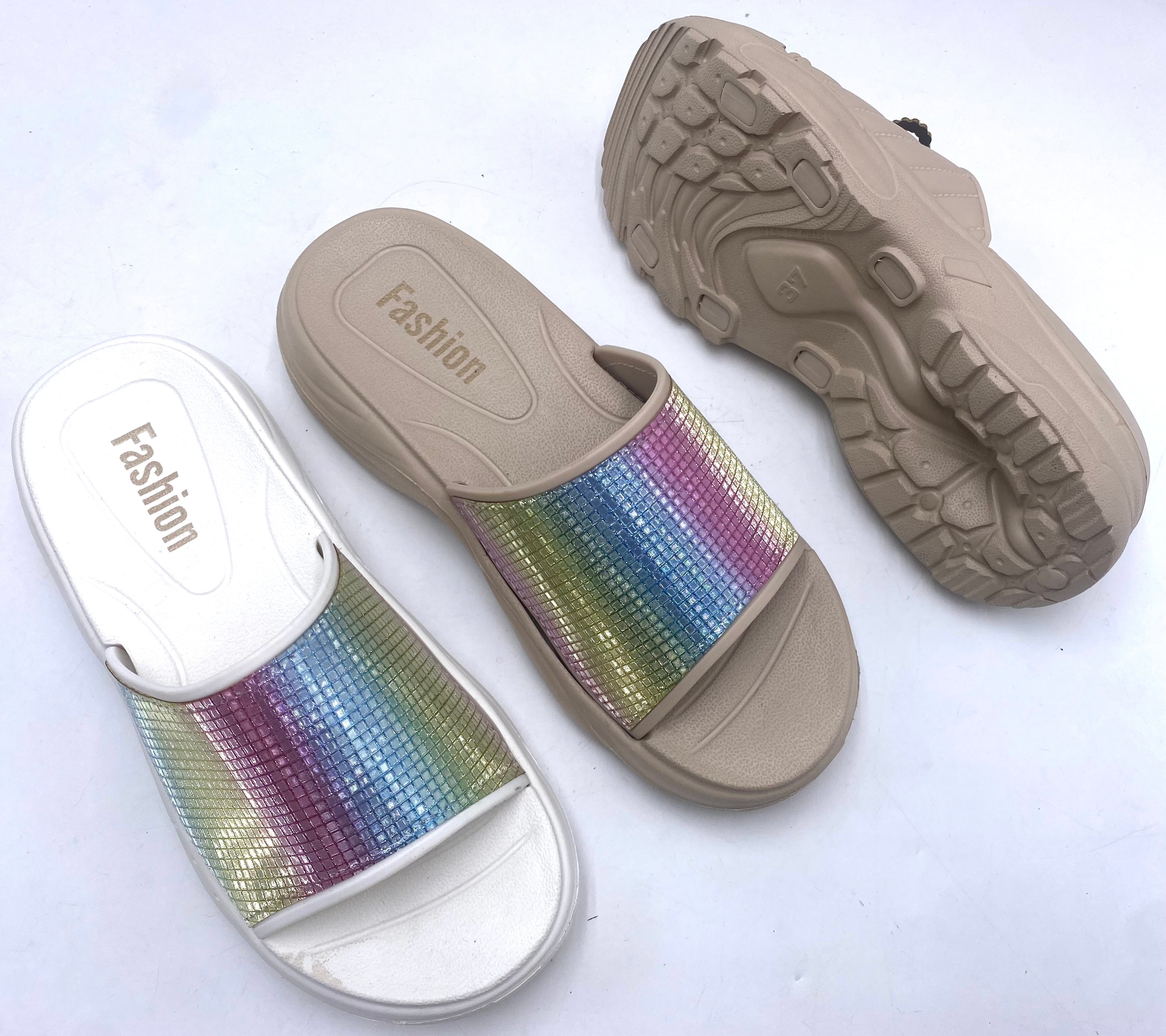 Finished slippers موديلات الحديثة الشبشب من دون الأسعار