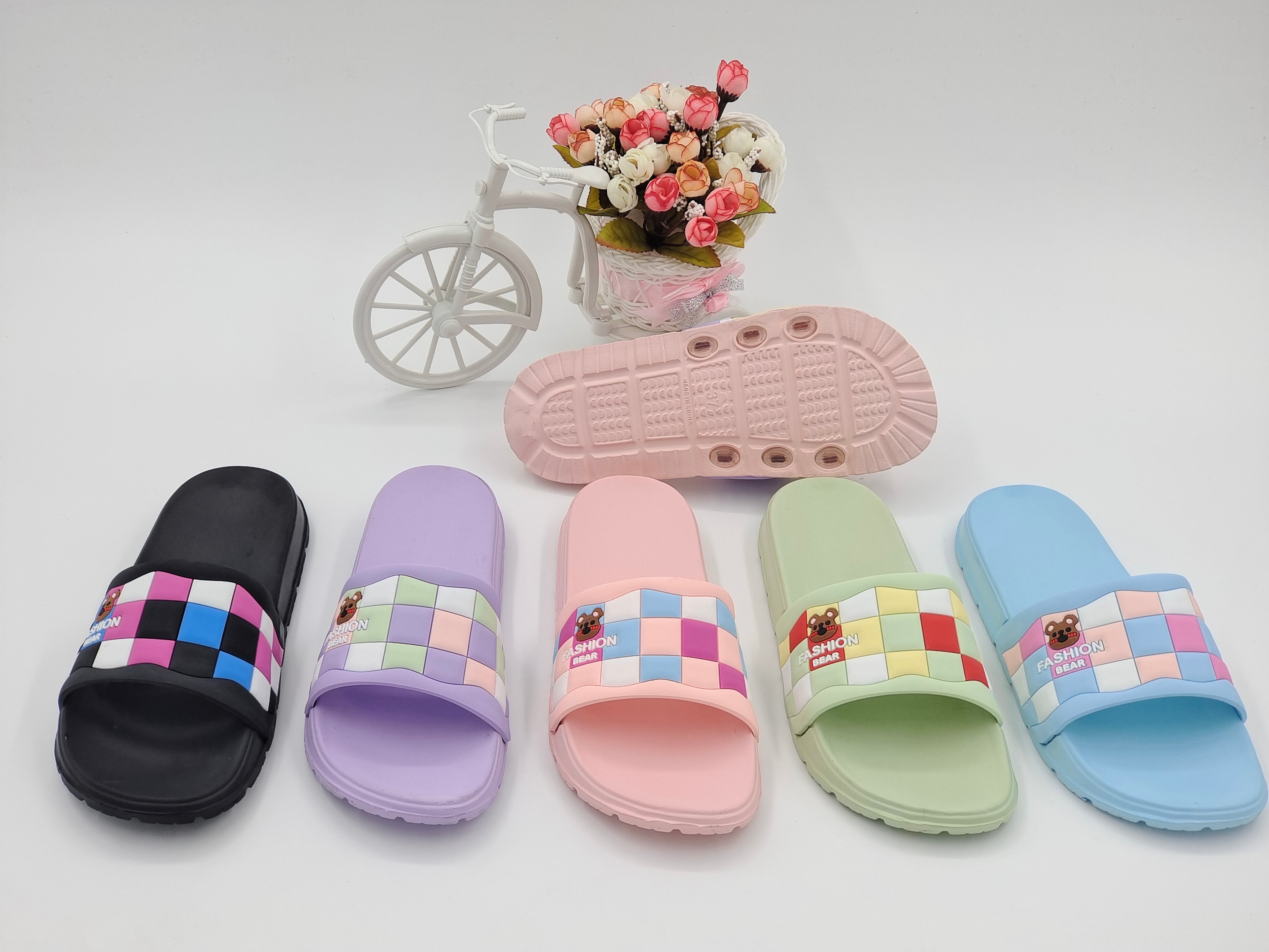 New slippersشبشب جديد
