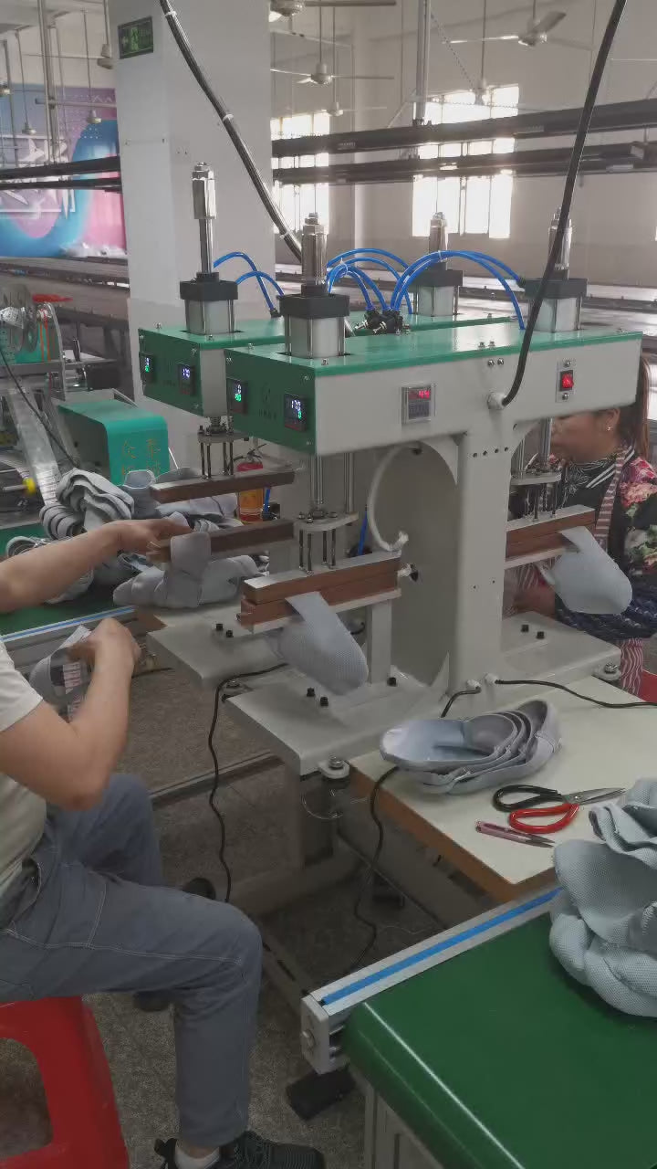 后跟定型机 Heel-shaping machine