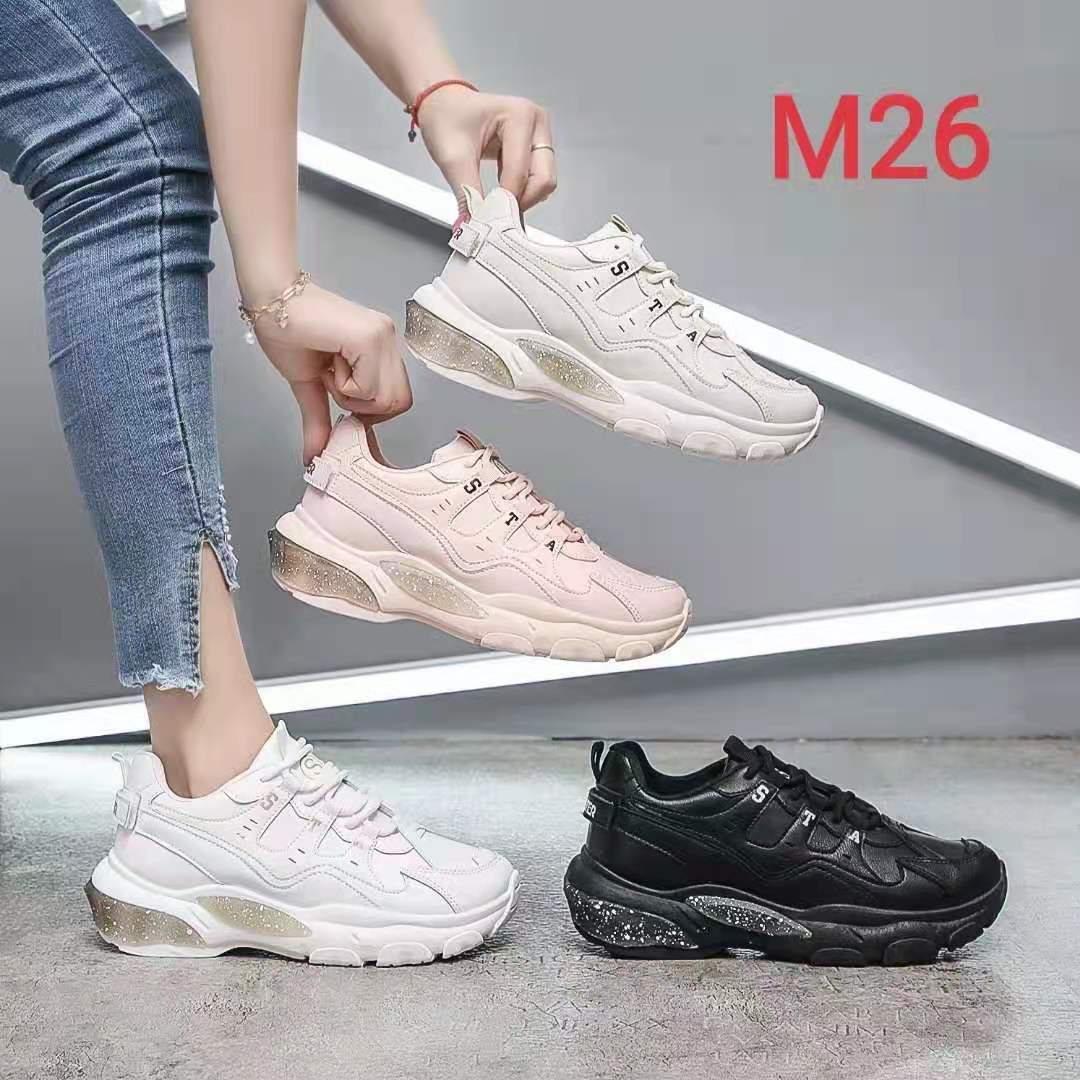 0415-1 أحذية الرياضية