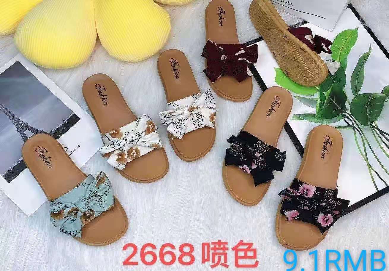 Fashion women's slippers have a price