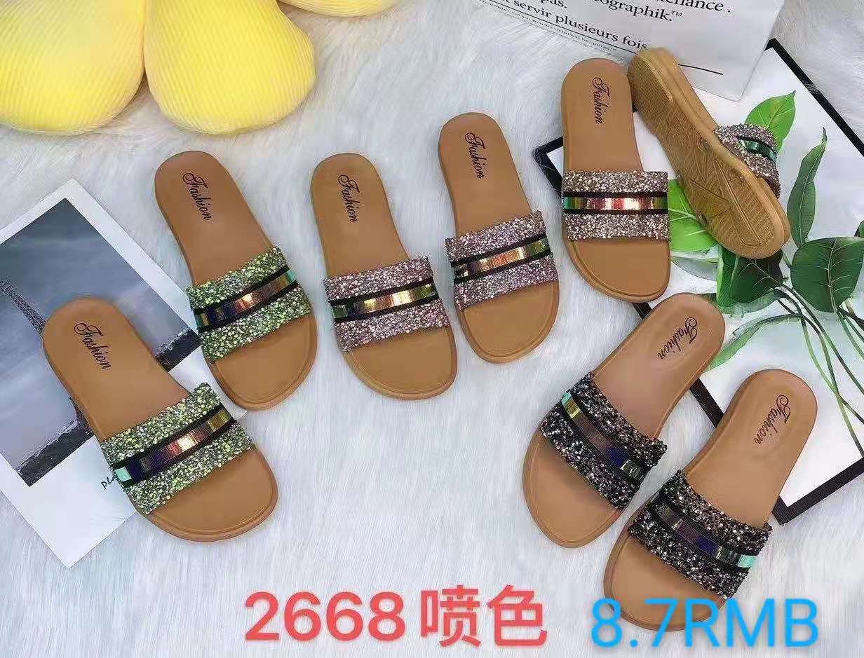 Fashion women's slippers have a price