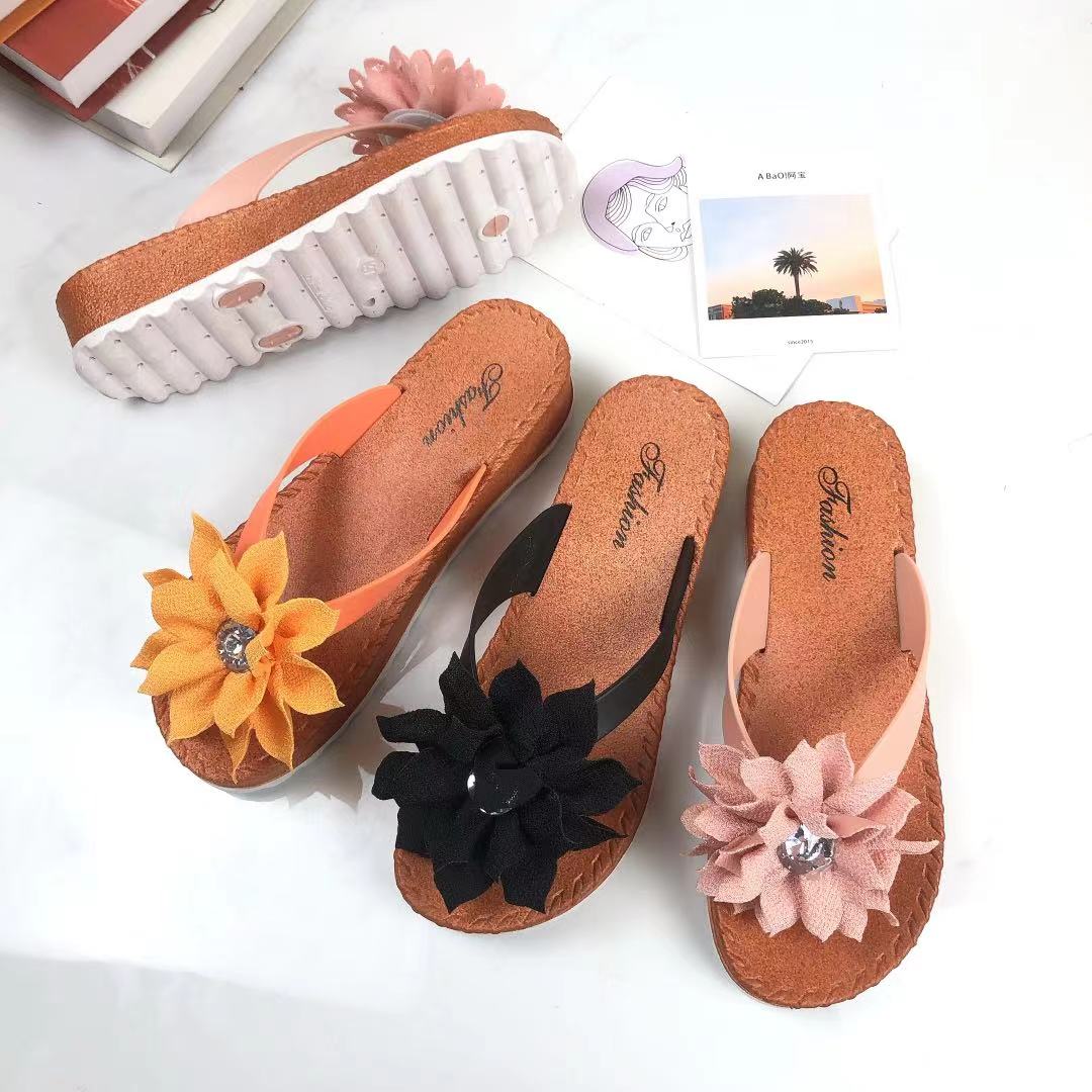 2021/4/9 New slippers        (موديلات الشحاطات   الجديد على تاريخ 2021/4/9  (شبشب نسائي بكعب عالي