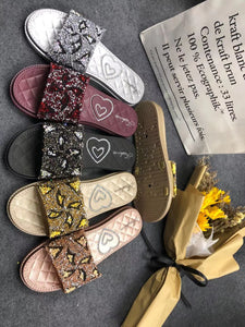 2021/4/7 New slippersموديلات الشحاطات   الجديد على تاريخ