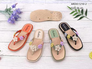 2021/4/15-1 New slippers  موديلات الشحاطات   الجديد على تاريخ