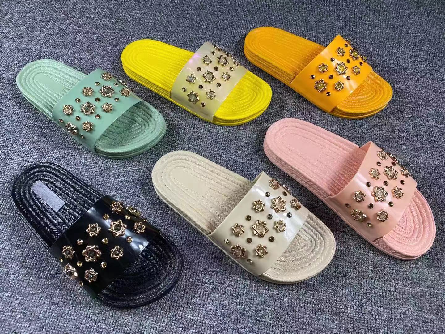 2021/5/27 New slippers  موديلات الشحاطات   الجديد على تاريخ