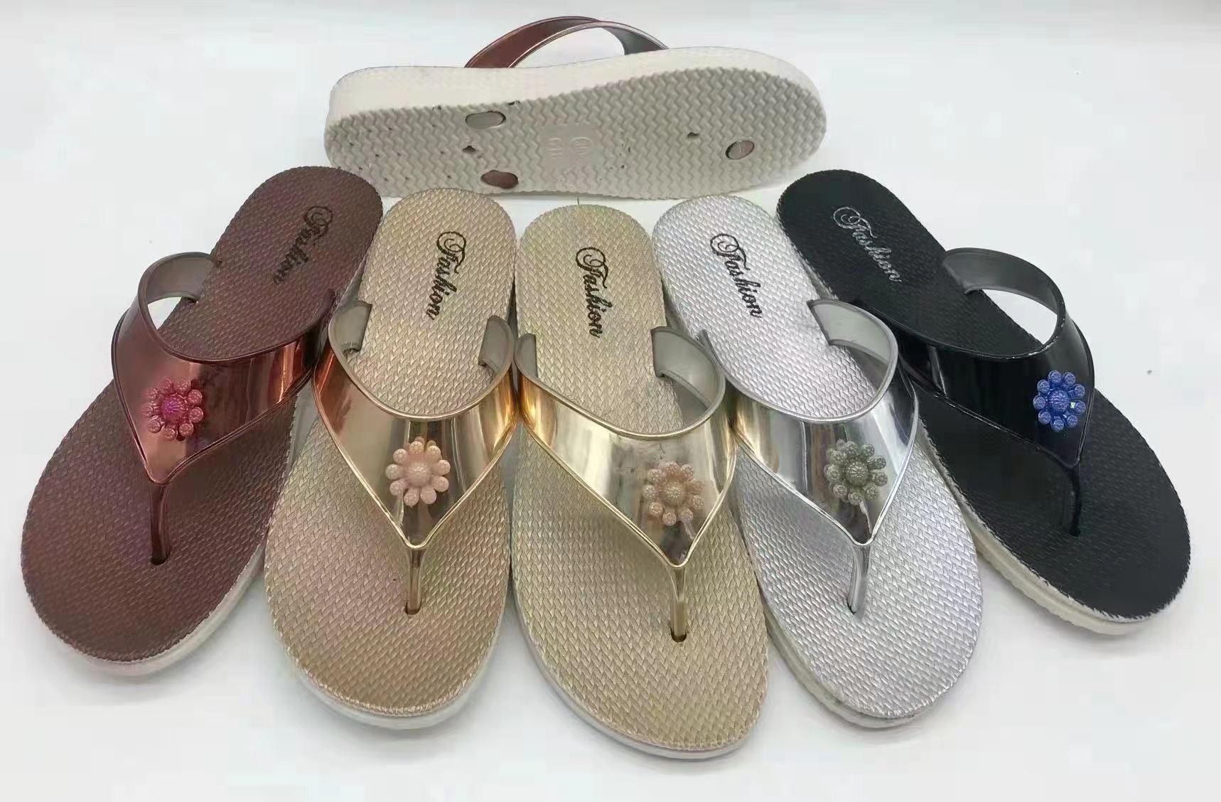 2021/4/21 New slippers  موديلات الشحاطات   الجديد على تاريخ