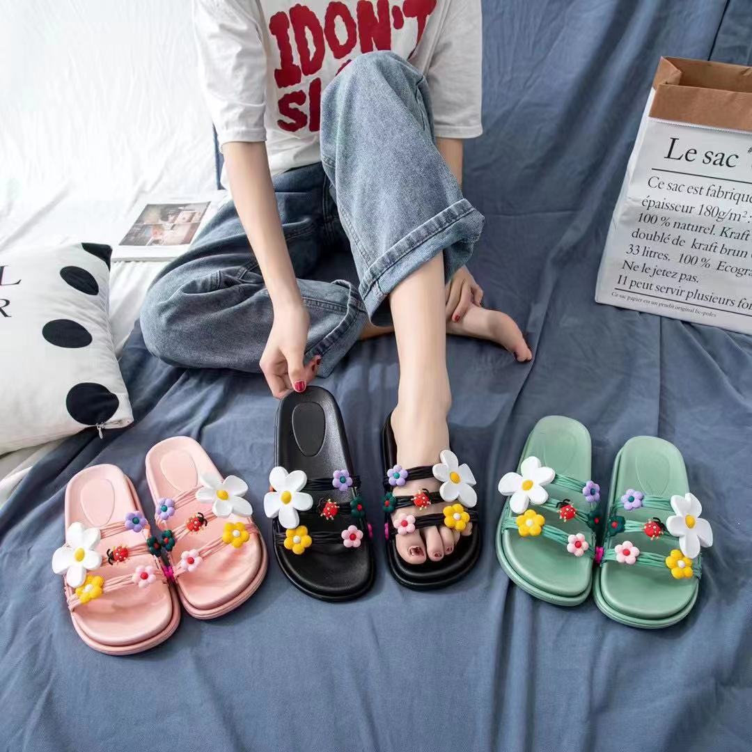 2021/4/8 New slippersموديلات الشحاطات   الجديد على تاريخ