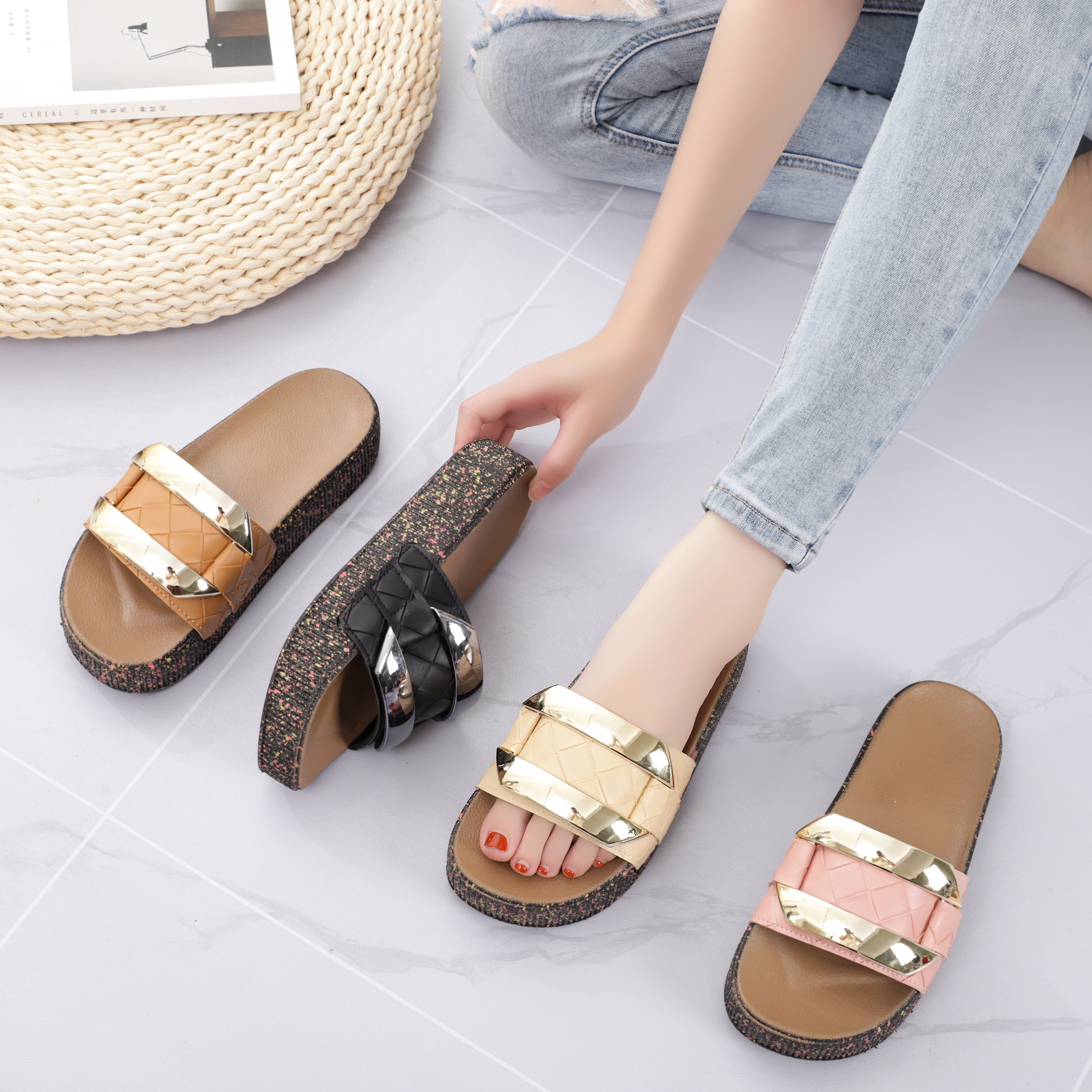 2021/5/31 New slippers  موديلات الشحاطات   الجديد على تاريخ
