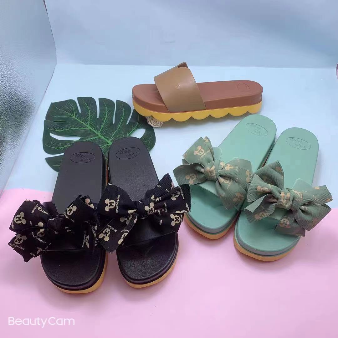 2021/4/15-1 New slippers  موديلات الشحاطات   الجديد على تاريخ
