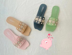 2021/4/5 New slippersموديلات الشحاطات   الجديد على تاريخ