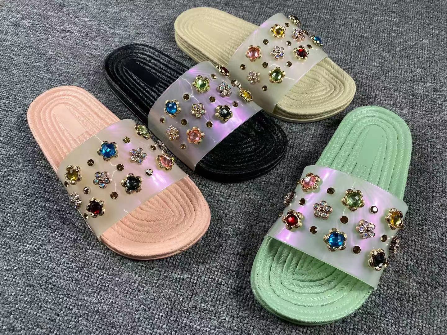 2021/5/27 New slippers  موديلات الشحاطات   الجديد على تاريخ