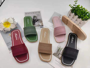 2021/4/14-2 New slippers  موديلات الشحاطات   الجديد على تاريخ