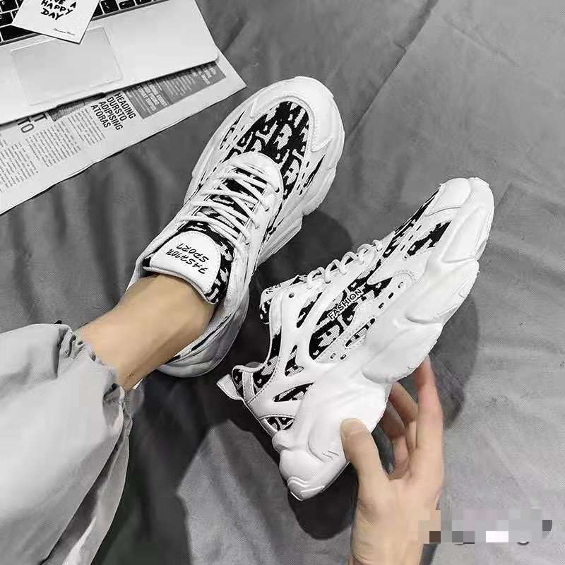 0429  أحذية الرياضية  STOCK(39-44)