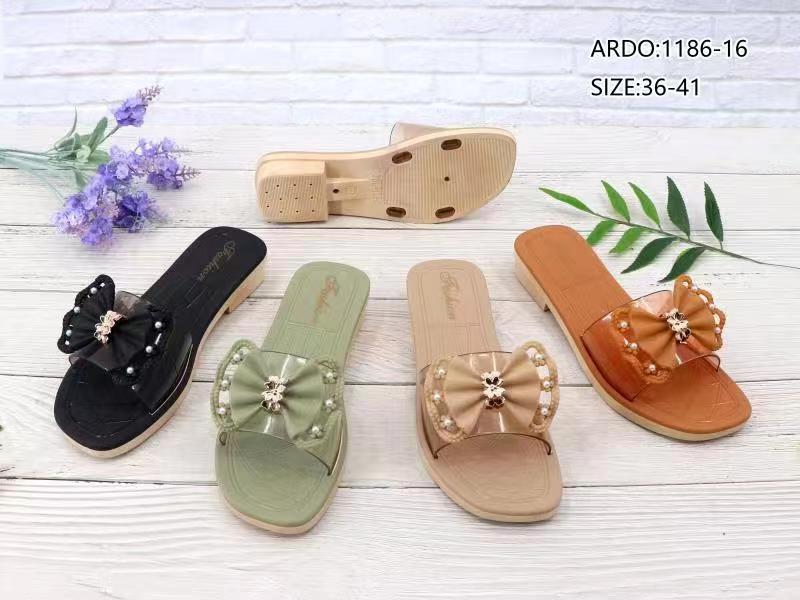 2021/4/15-2 New slippers  موديلات الشحاطات   الجديد على تاريخ