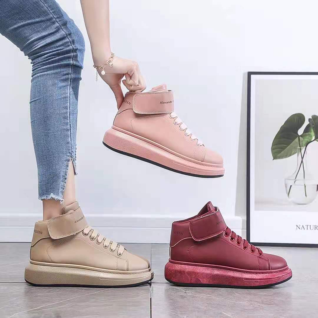 0415-6 أحذية الرياضية