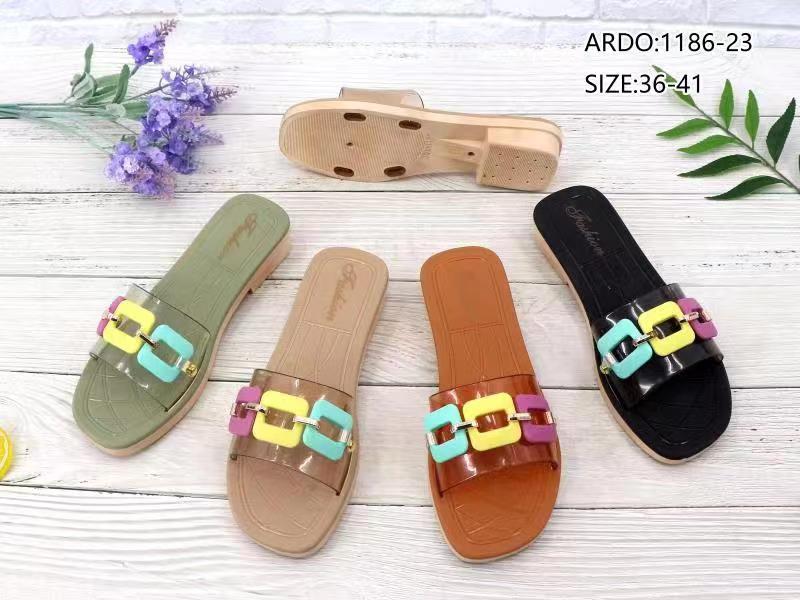 2021/4/15-2 New slippers  موديلات الشحاطات   الجديد على تاريخ