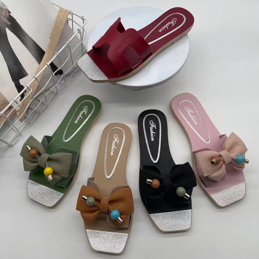 2021/4/13-3 New slippers  موديلات الشحاطات   الجديد على تاريخ