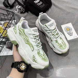 0429  أحذية الرياضية  STOCK(39-44)