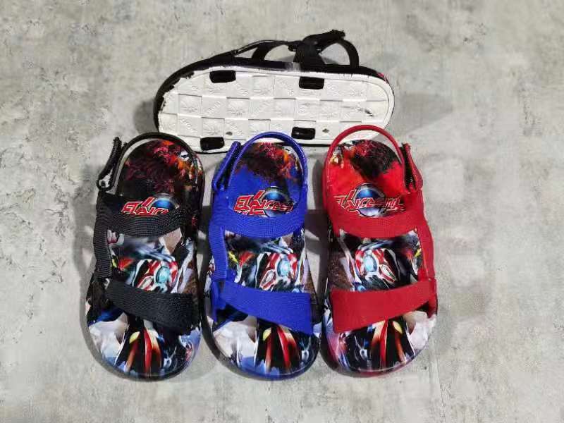 2021/4/26-1 (أحذية الأطفال ) New slippers  موديلات الشحاطات   الجديد على تاريخ