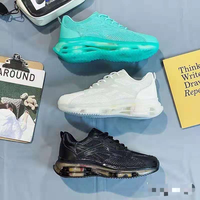 0429-1  أحذية الرياضية  STOCK(39-44)