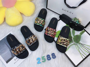 2021/4/26-1 New slippers  موديلات الشحاطات   الجديد على تاريخ
