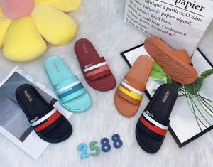 2021/4/26-1 New slippers  موديلات الشحاطات   الجديد على تاريخ
