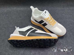0429-2  أحذية الرياضية  STOCK(38-44)