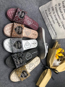 2021/4/7 New slippersموديلات الشحاطات   الجديد على تاريخ