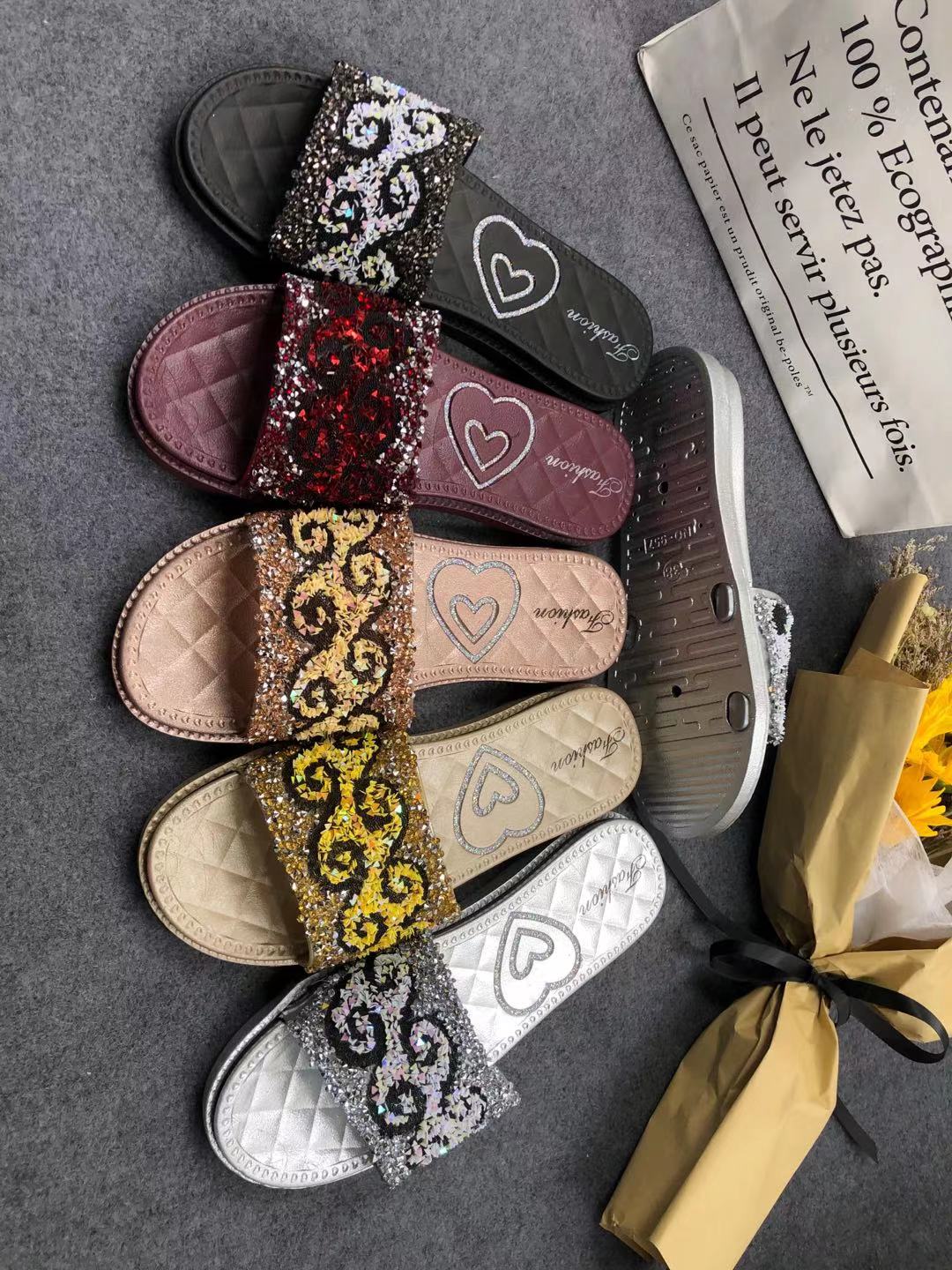 2021/4/7 New slippersموديلات الشحاطات   الجديد على تاريخ